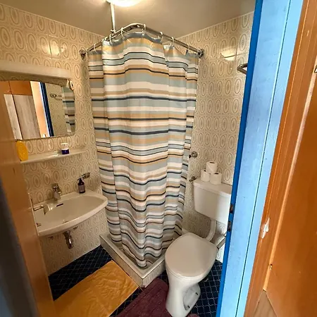 Gæstehus In Guest - Serene Guest In Zell Am With Mountain Views *